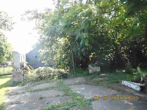 8956 Isham (6)_m.jpg